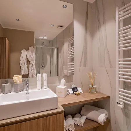 Park Poggiofranco -luxury Apartment- Апартаменты Бари